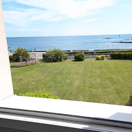 Σπίτι διακοπών Localise - Maison D02 - Vue - Acces Piscine - Wifi Inclus - Draps Et Lits Faits Inclus - Face A La - Centre Et Port A 700m *